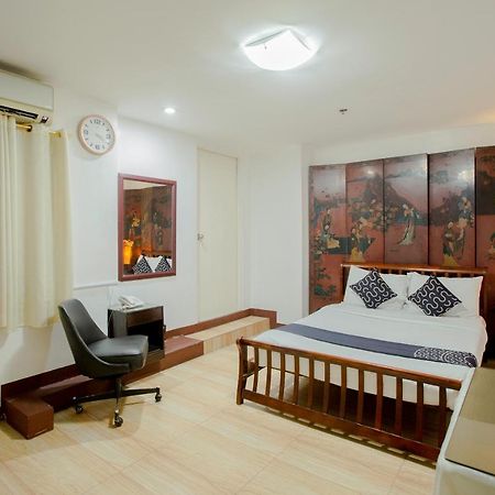 Capital O 201 Newgrange Condotel Quezon City Esterno foto