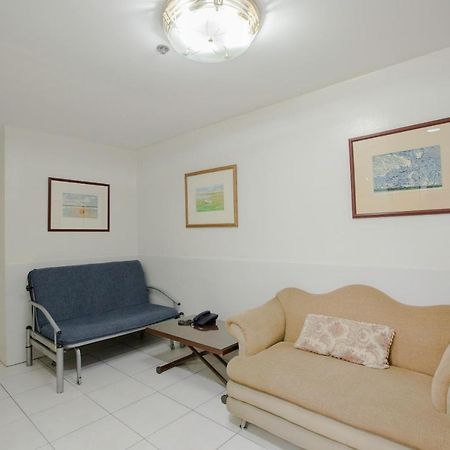 Capital O 201 Newgrange Condotel Quezon City Esterno foto