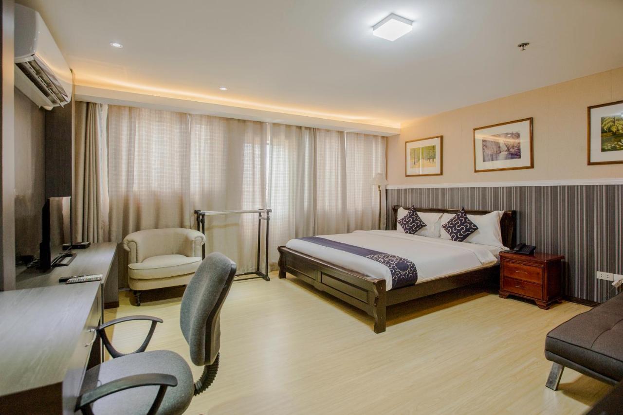 Capital O 201 Newgrange Condotel Quezon City Esterno foto