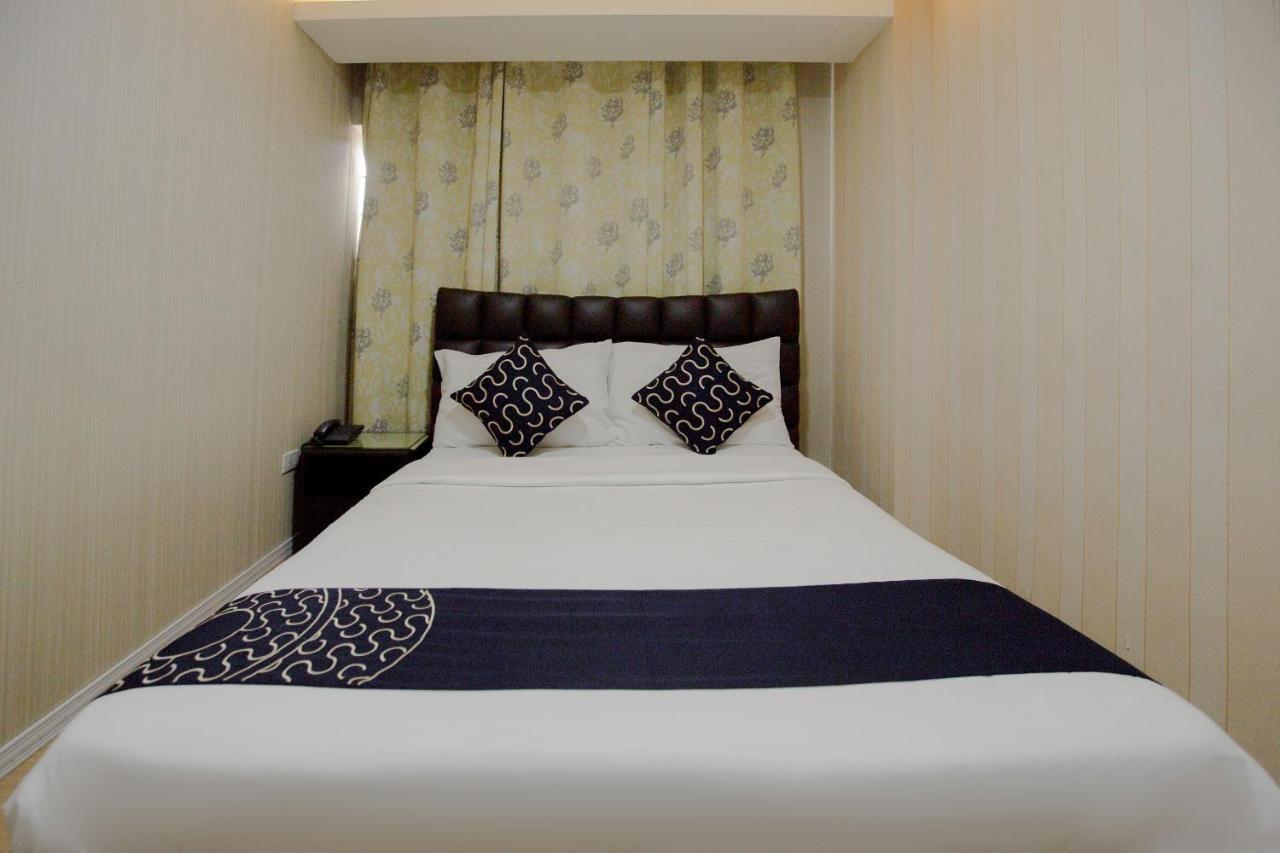 Capital O 201 Newgrange Condotel Quezon City Esterno foto