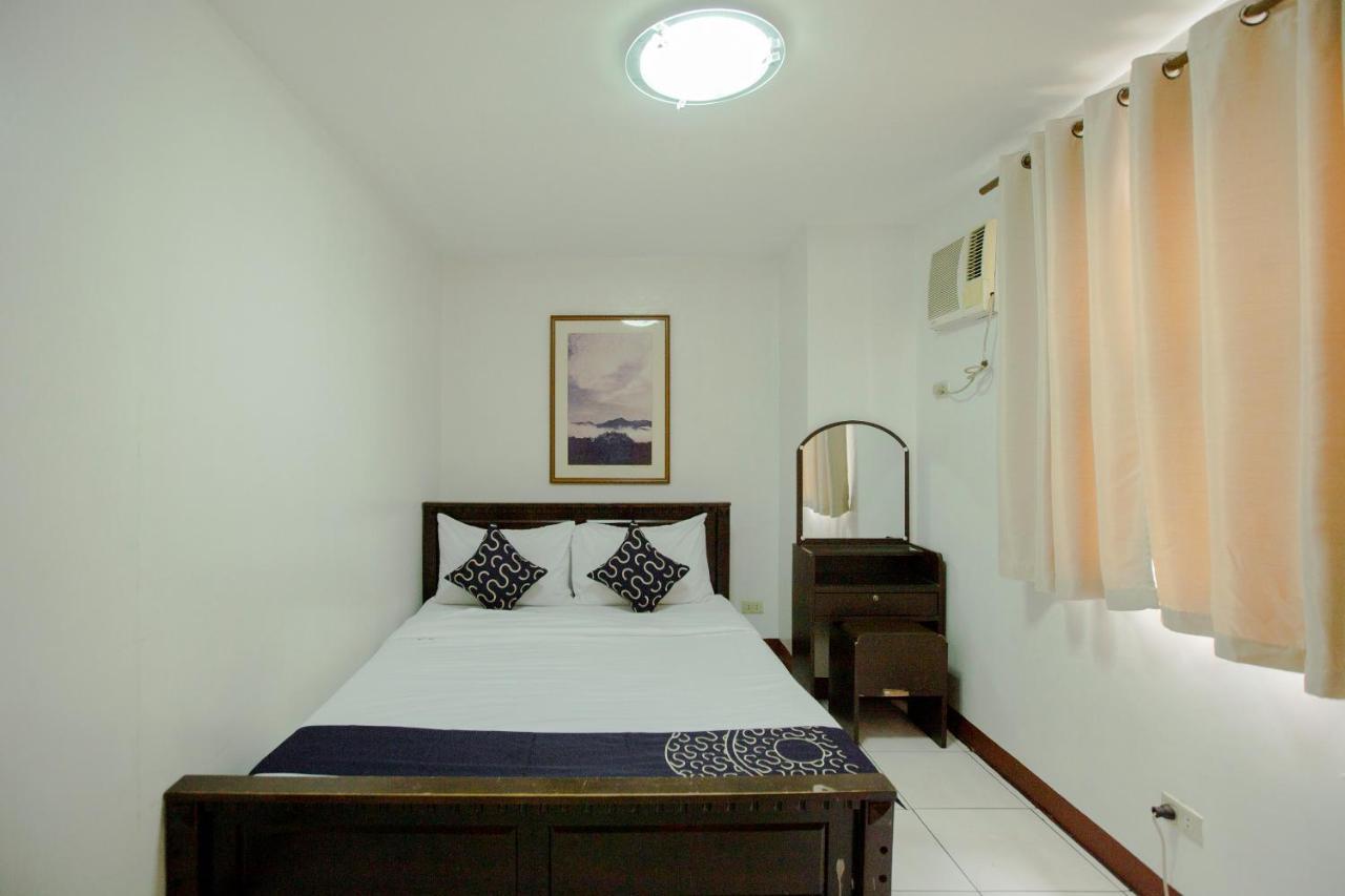 Capital O 201 Newgrange Condotel Quezon City Esterno foto