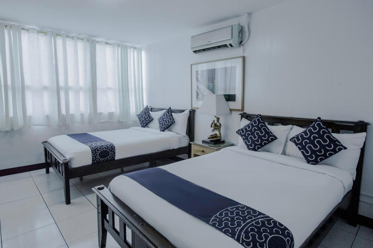 Capital O 201 Newgrange Condotel Quezon City Esterno foto