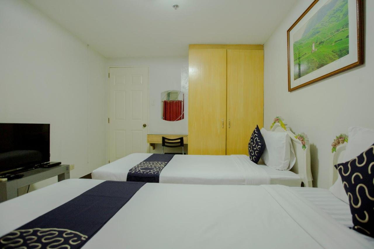 Capital O 201 Newgrange Condotel Quezon City Esterno foto