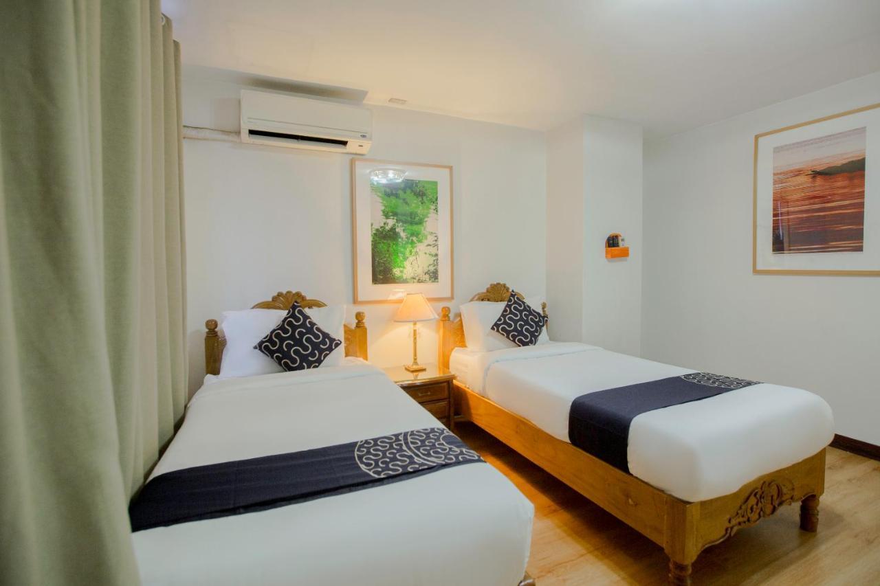 Capital O 201 Newgrange Condotel Quezon City Esterno foto