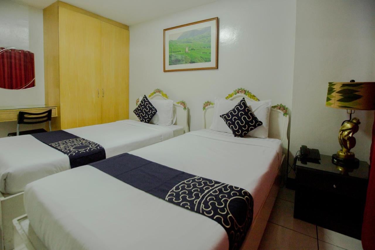Capital O 201 Newgrange Condotel Quezon City Esterno foto