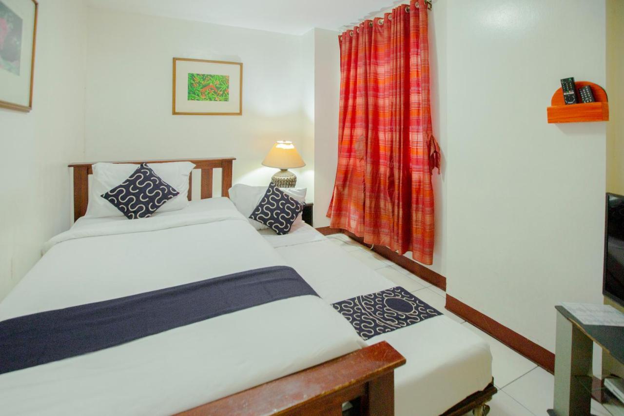 Capital O 201 Newgrange Condotel Quezon City Esterno foto