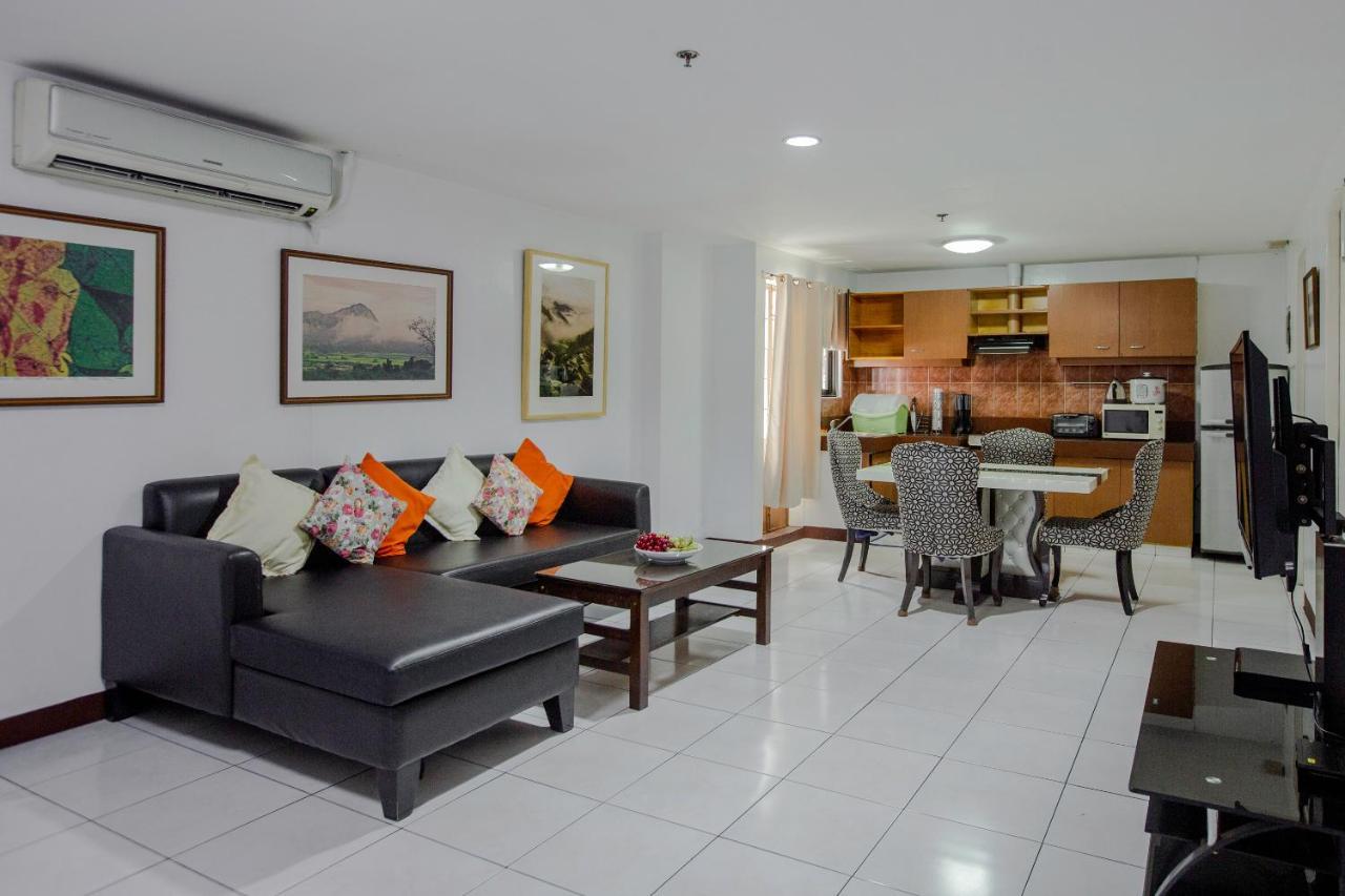 Capital O 201 Newgrange Condotel Quezon City Esterno foto